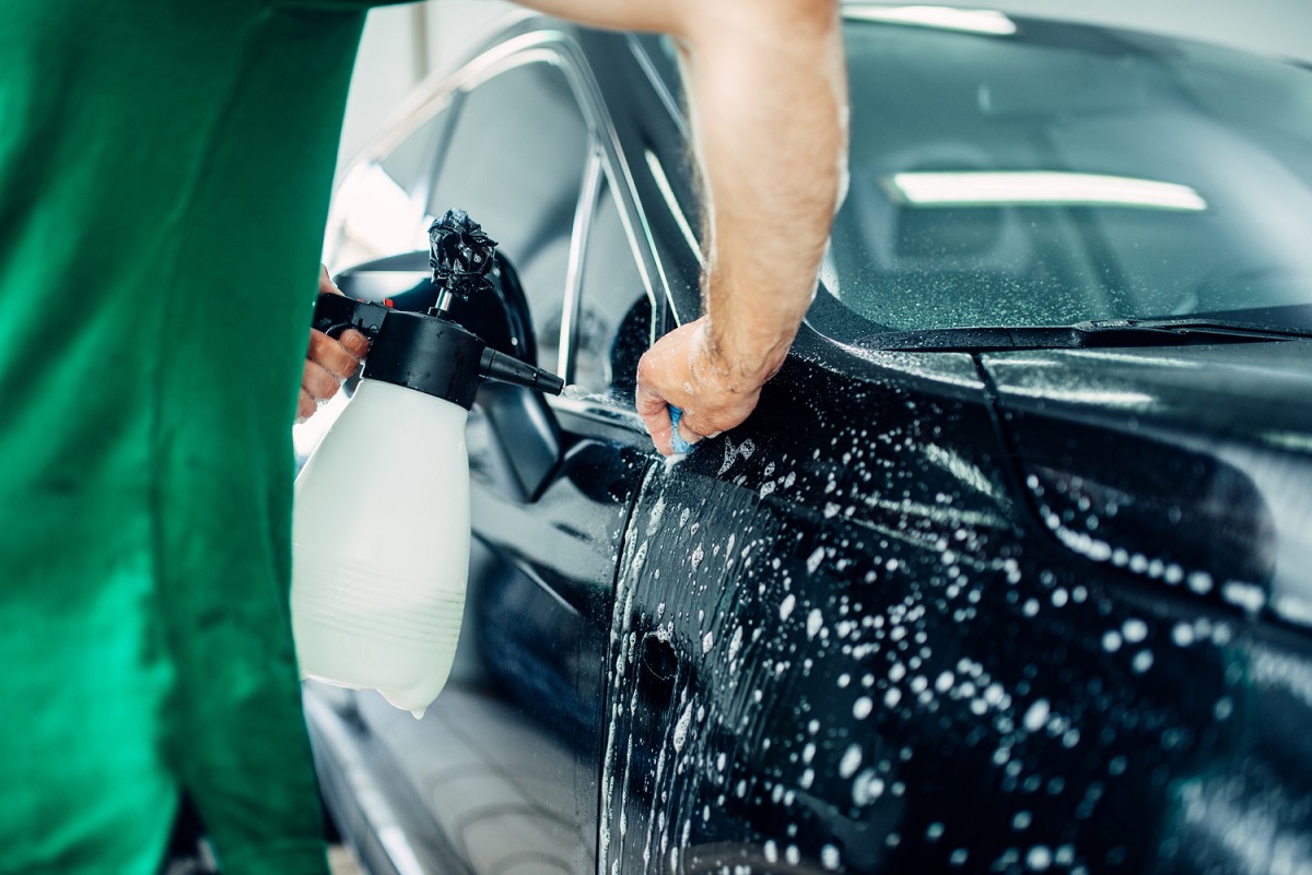 Centre de lavage de voiture intérieur et extérieur à Gennevilliers 92